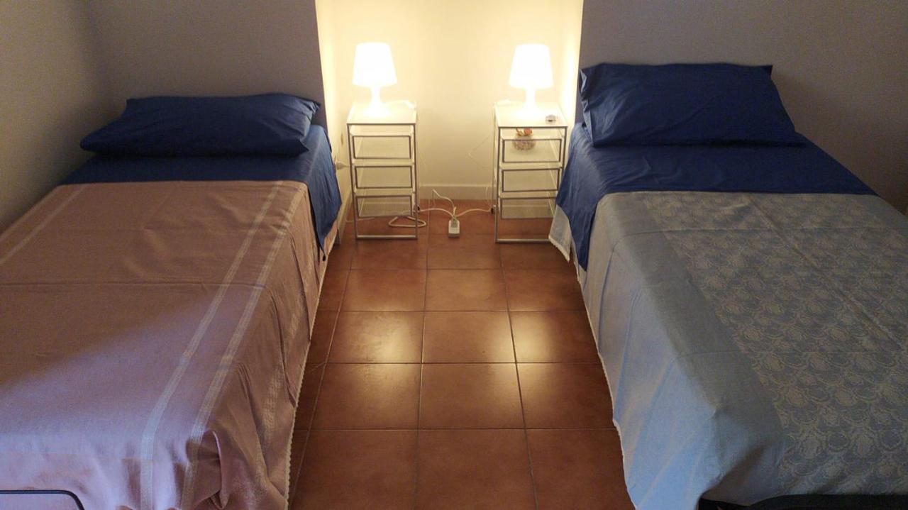 Locazione Turistica Di Via Ottaviano A Roma Apartamento Exterior foto