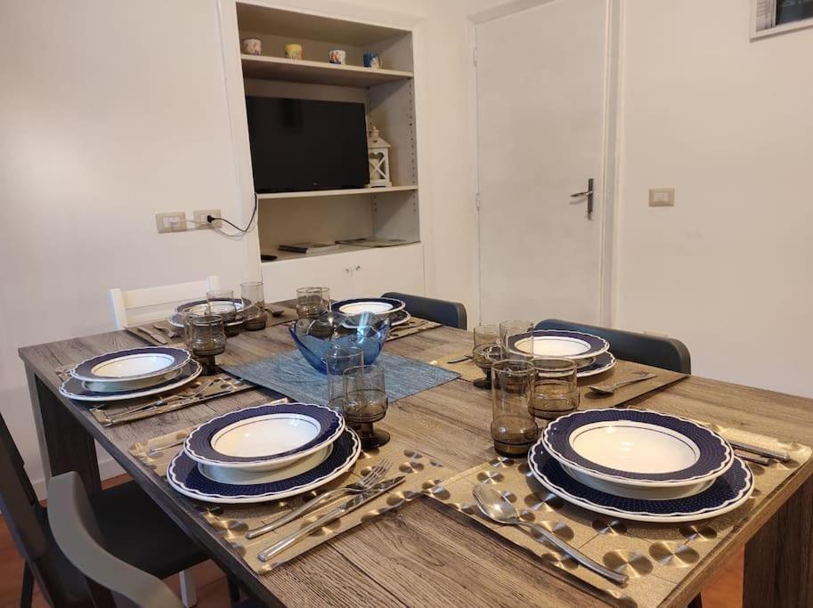 Locazione Turistica Di Via Ottaviano A Roma Apartamento Exterior foto