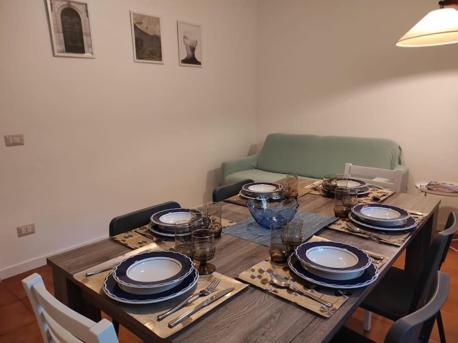 Locazione Turistica Di Via Ottaviano A Roma Apartamento Exterior foto