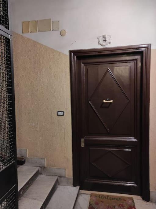 Locazione Turistica Di Via Ottaviano A Roma Apartamento Exterior foto